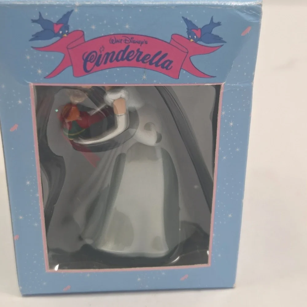 Disney Grolier  Special First Issue Christmas Ornament Cinderella With Box